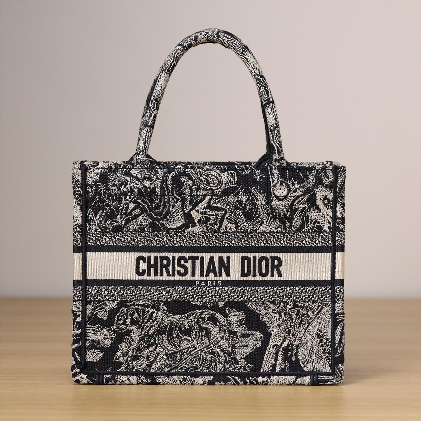 Dior-Book tote-26.5cm