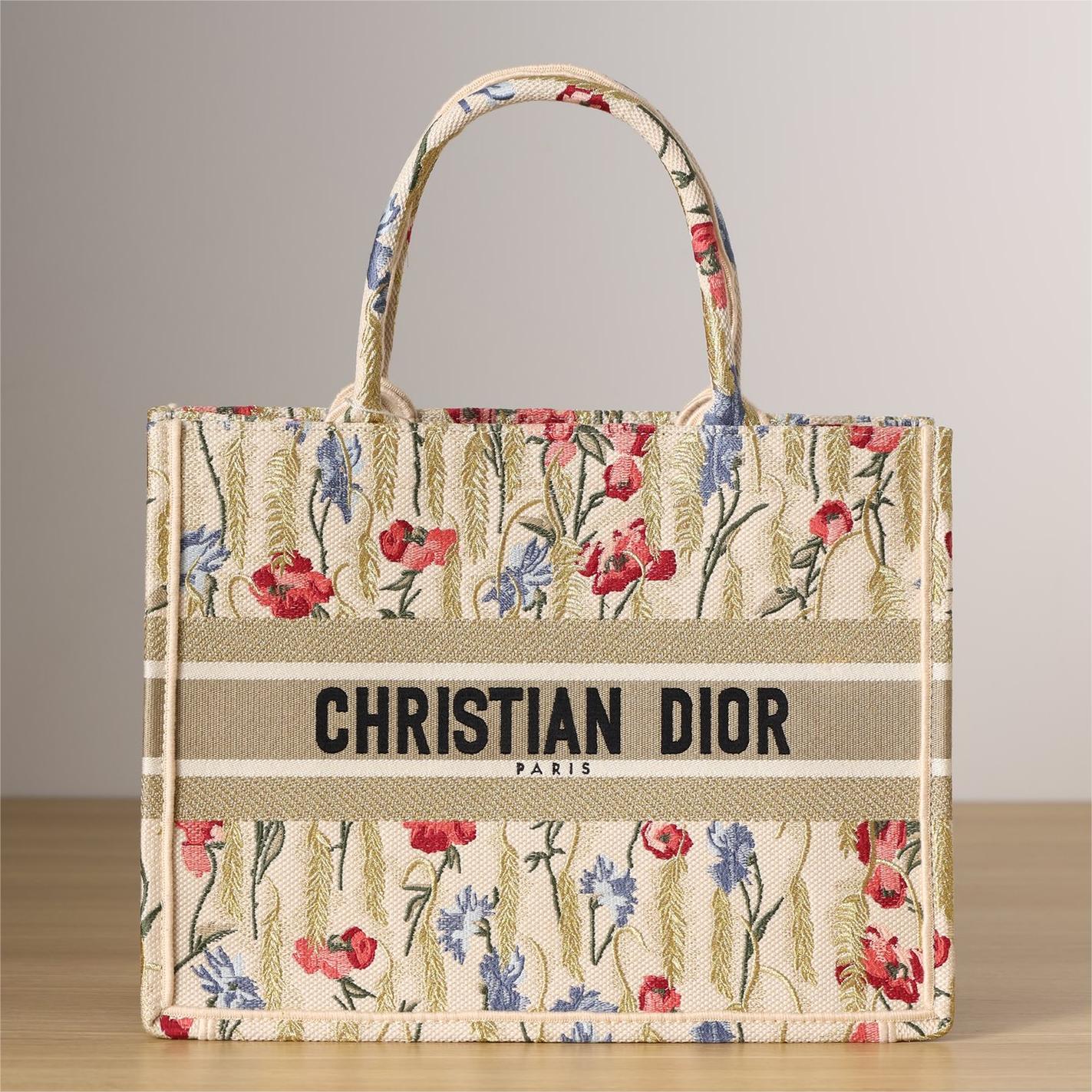 Dior-Book tote-36cm