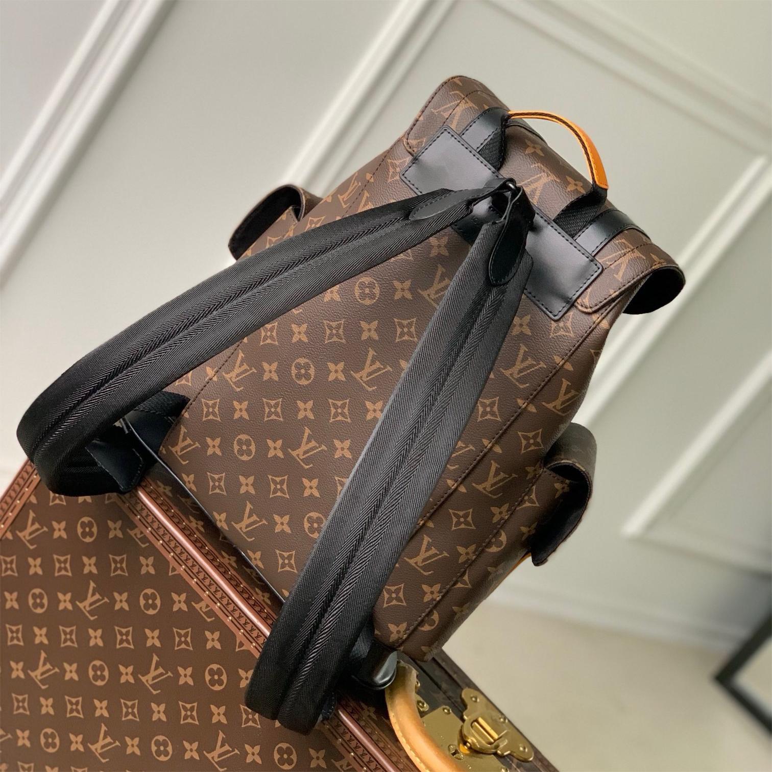 Lv-Christopher-32cm