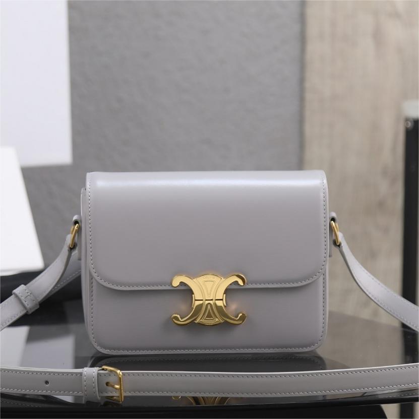 CELINE-Teen Triomphe-18.5cm