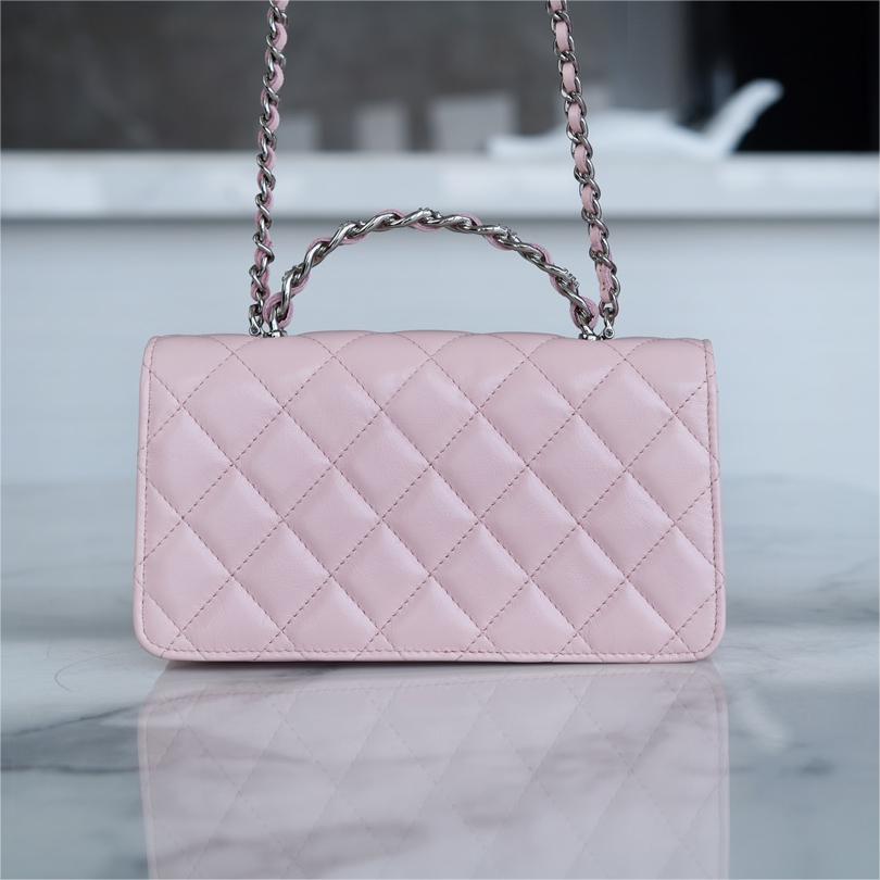 Chanel -24K Flap Bag-18.5cm
