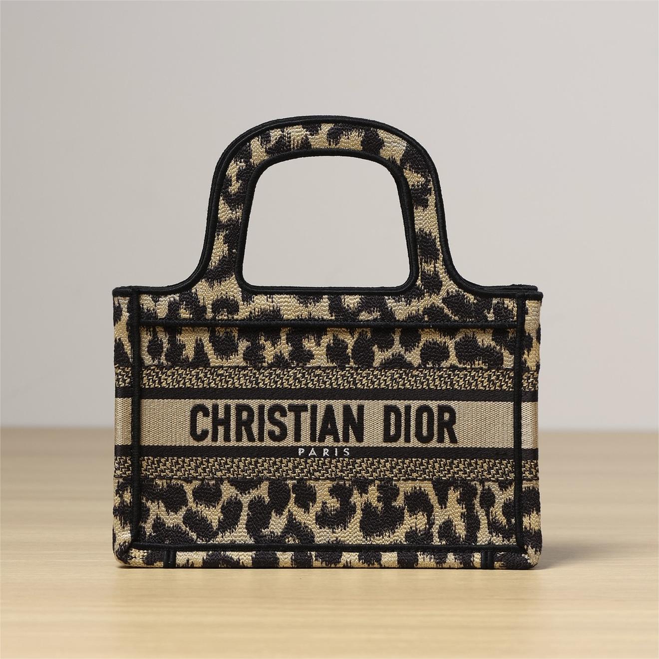 Dior-Mini Book tote-22.5cm