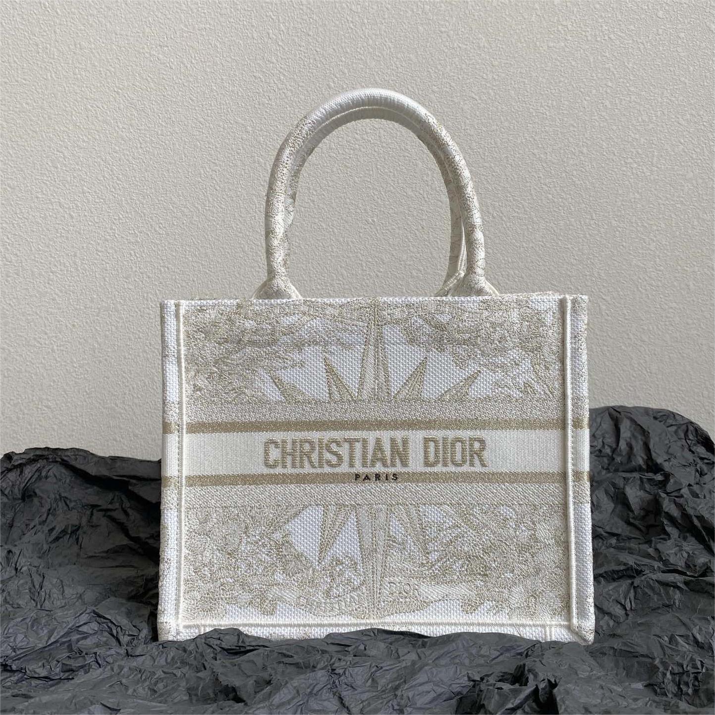 Dior-Book tote-26.5cm