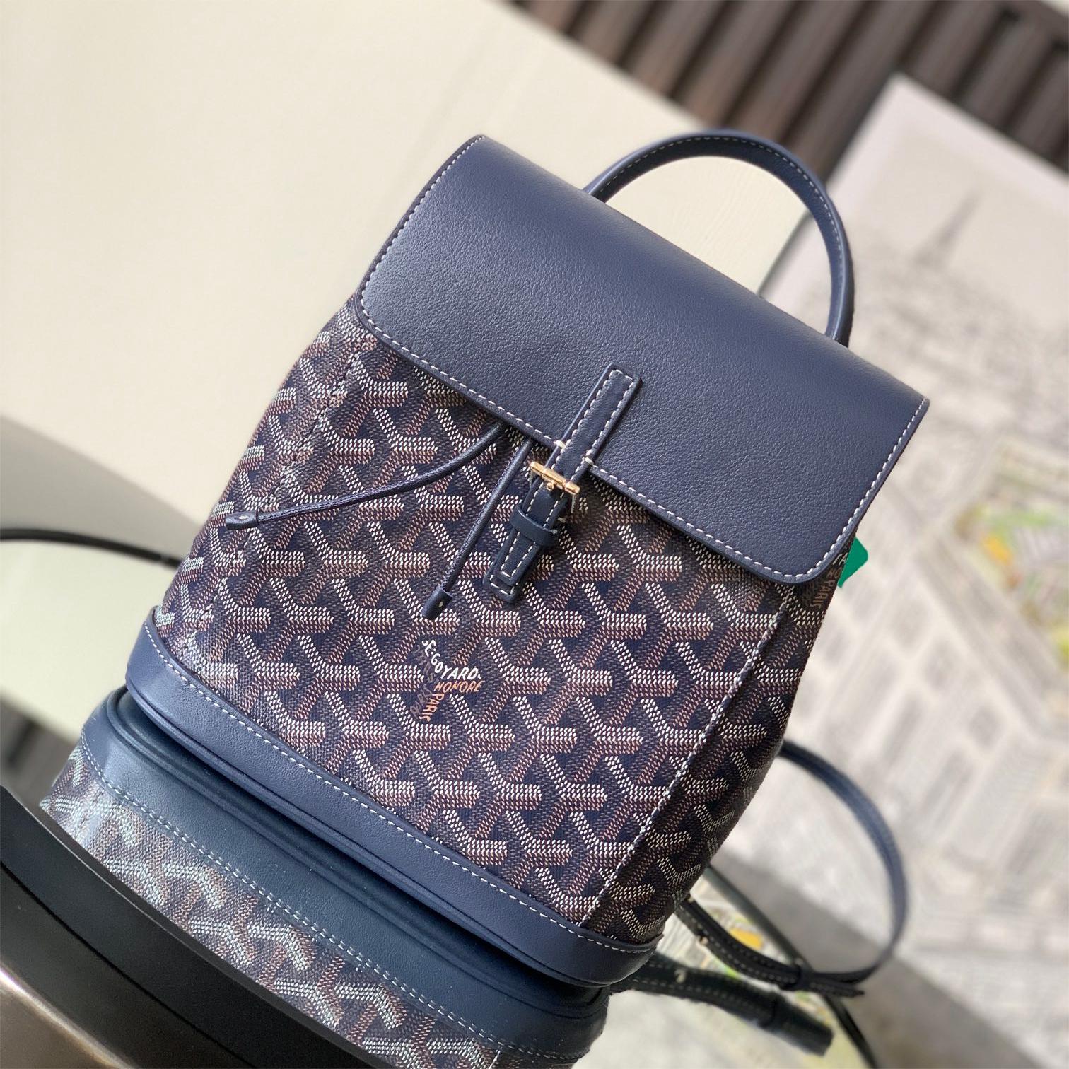 Goyard-Alpin-23cm
