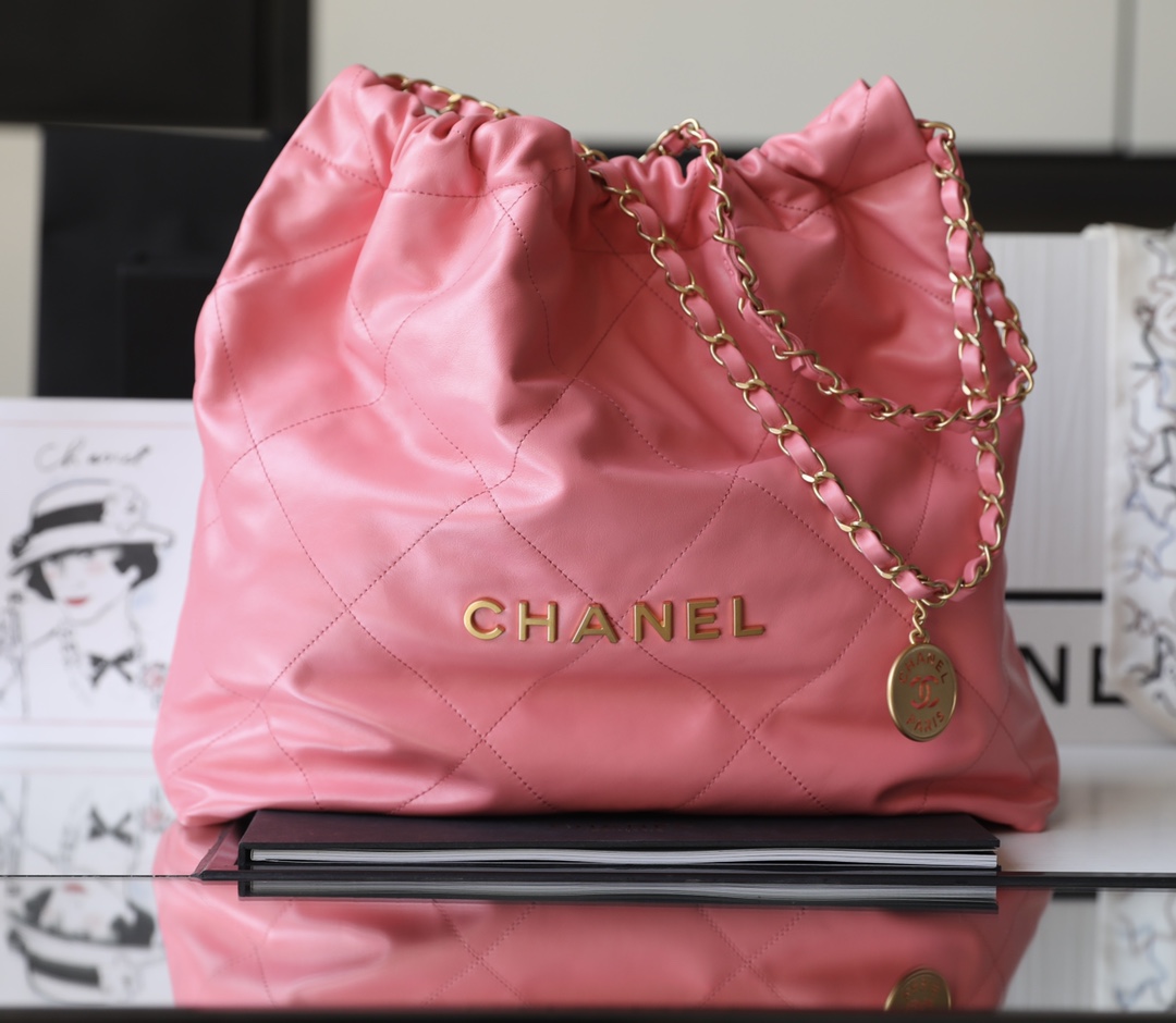 Chanel -22 bag-39cm