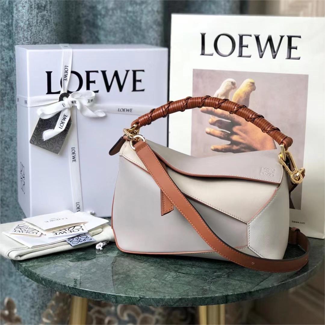 Loewe-Puzzle-24cm