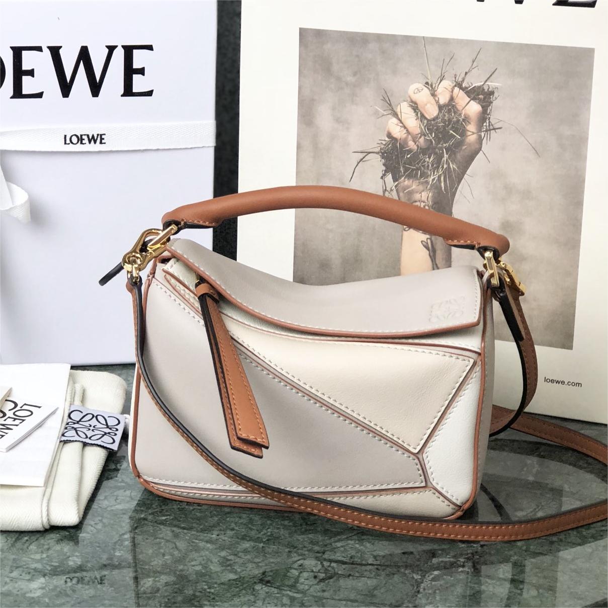 Loewe-Puzzle-18cm