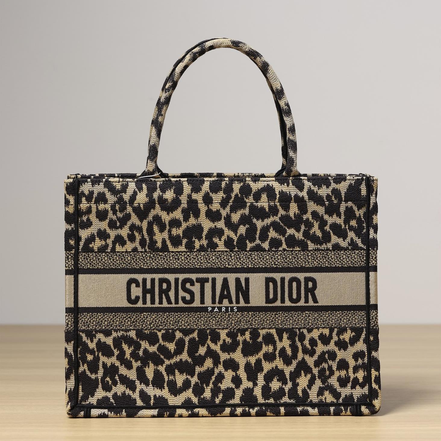 Dior-Book tote-36cm