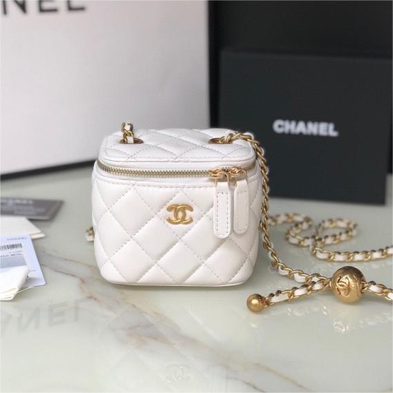 Chanel -Mini Box bag-11cm