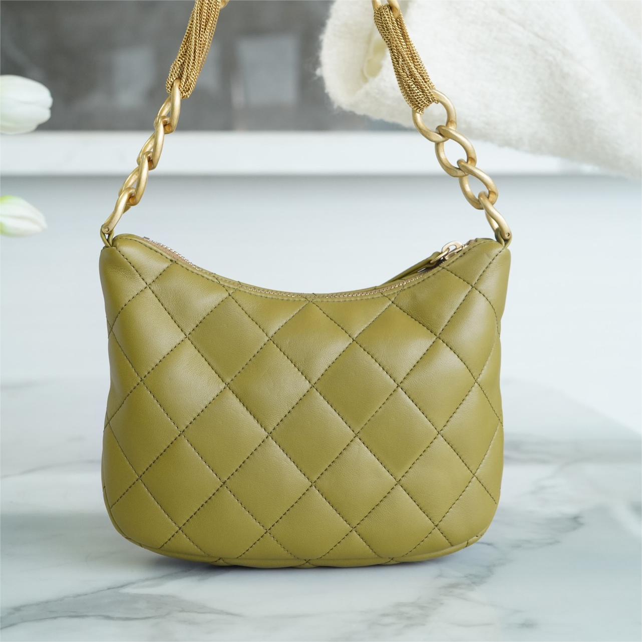 Chanel -23A Hobo-24CM