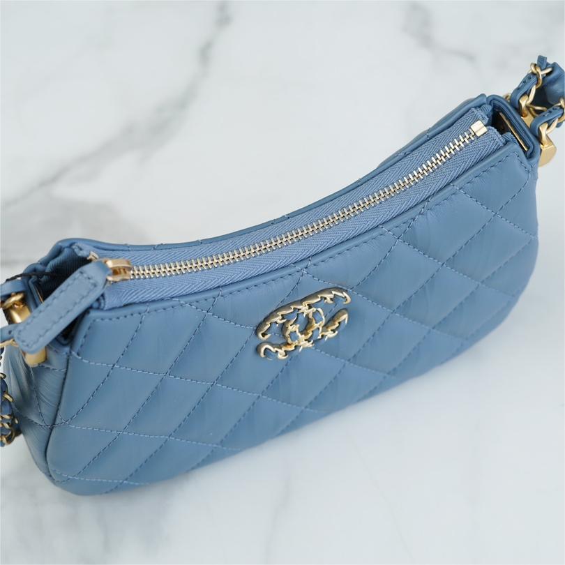 Chanel -23K 19 Hobo-20cm