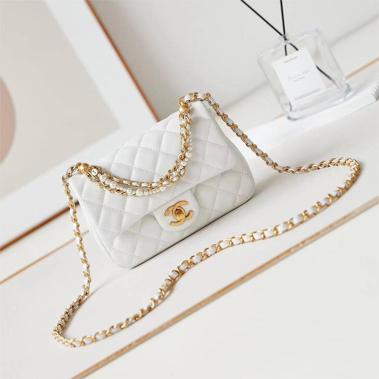 Chanel -24P Flap  Bag-17cm