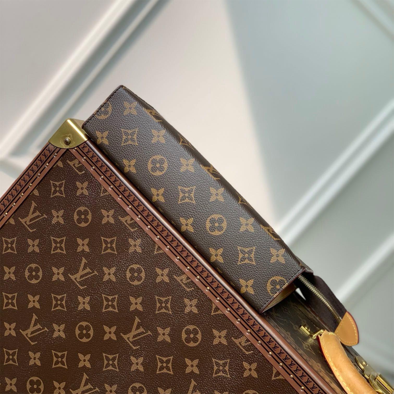 Lv-Monogram-25cm