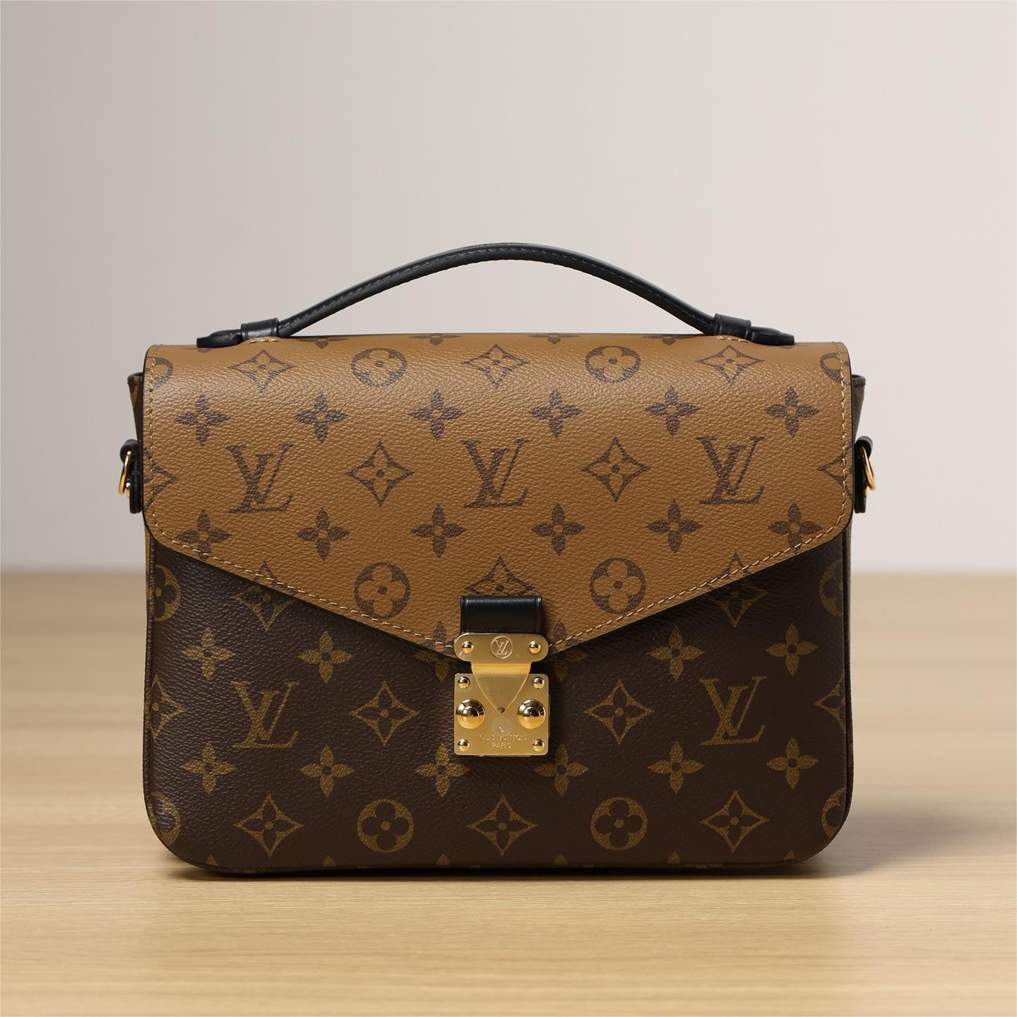 Lv-Pochette Métis -25cm