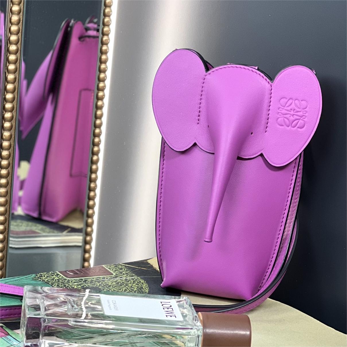 Loewe-Elephant cell phone bag-19cm