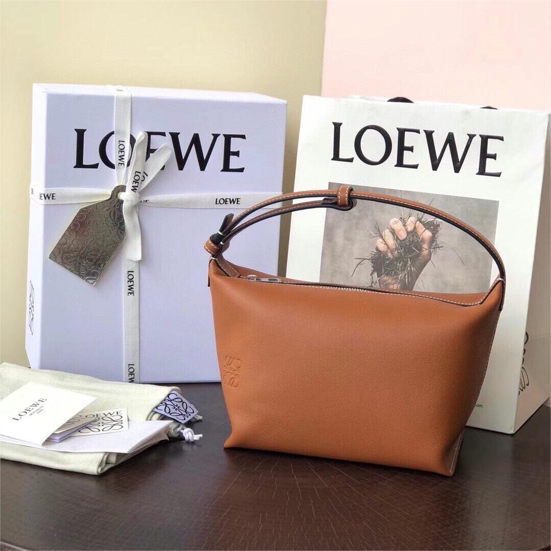 Loewe-LoeweCubi-20.5cm