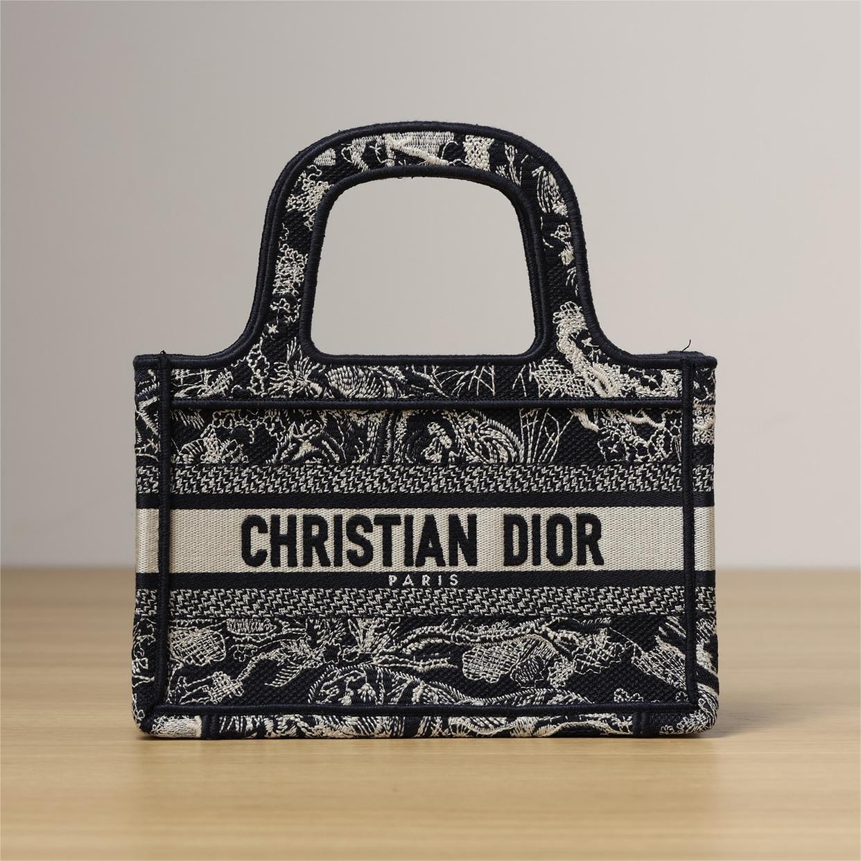 Dior-Mini Book tote-22.5cm