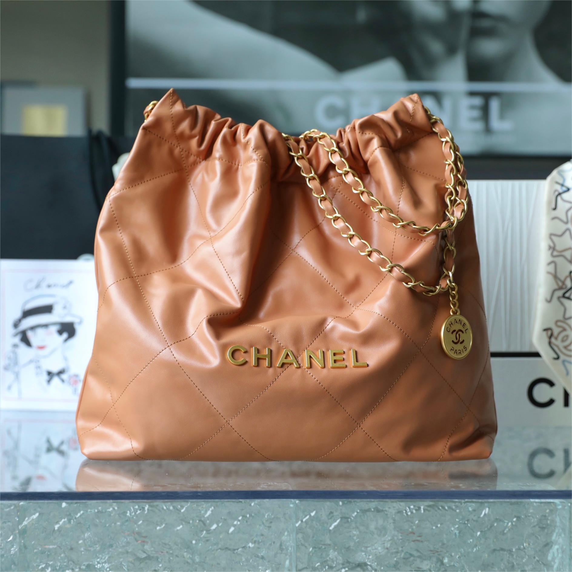 Chanel -22 bag-39cm