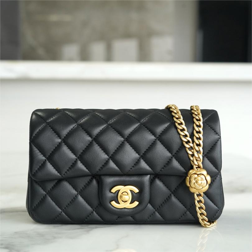 Chanel 23S Classic Flap -20cm