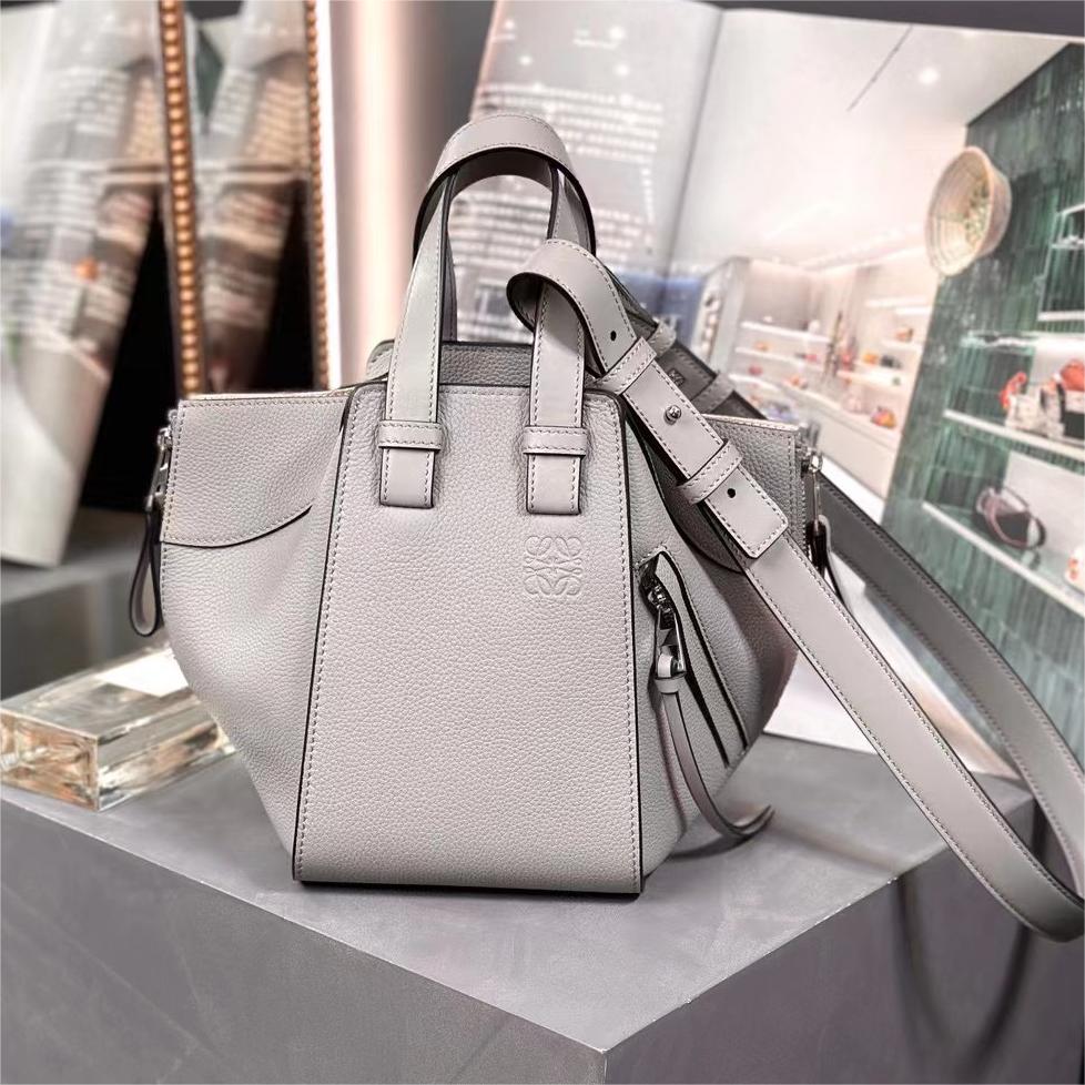 Loewe-Hammock-20.8cm