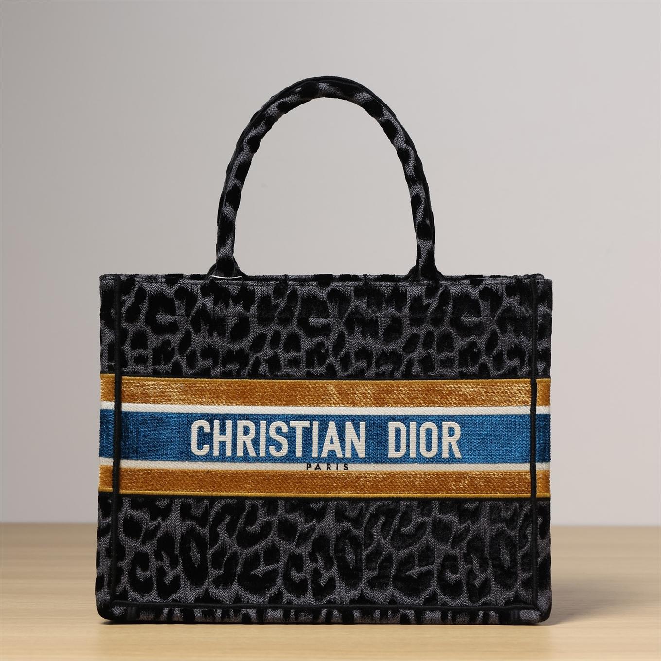 Dior-Book tote-36cm
