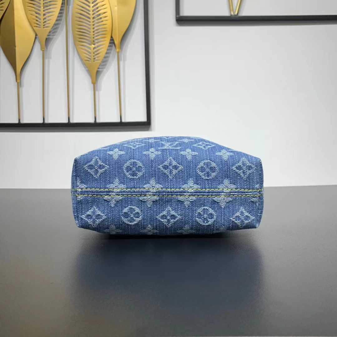 Lv- Remix Hills Pochette -18.5cm