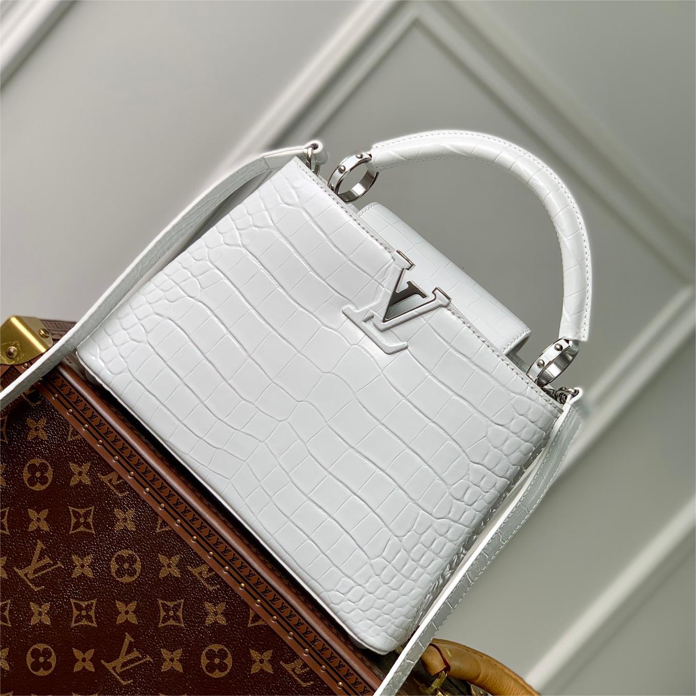 Lv-Capucines BB-27cm