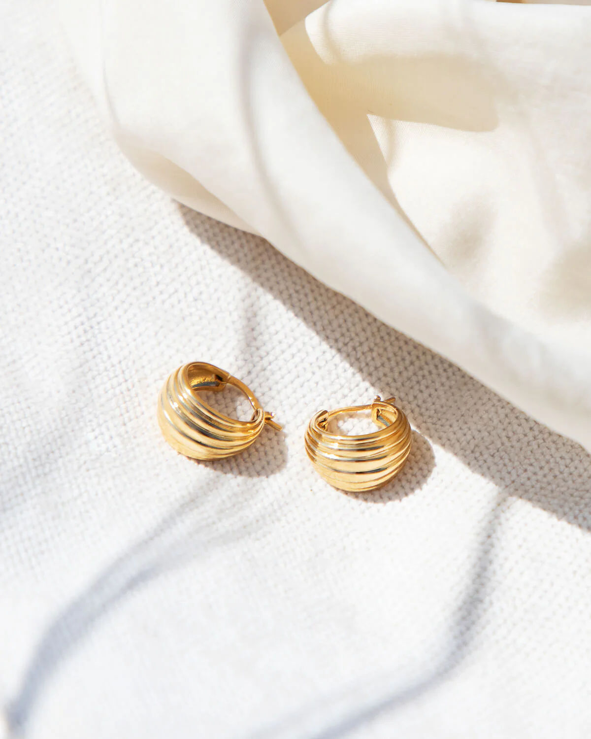 Ribbed Hoops (Gold)