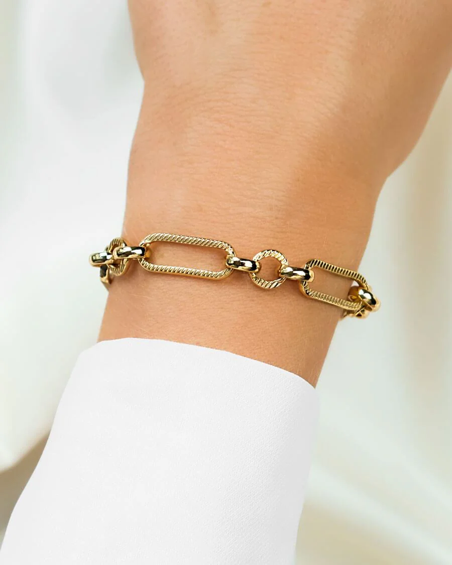 Heart Figaro Chain Necklace & Bracelet Bundle (Gold)