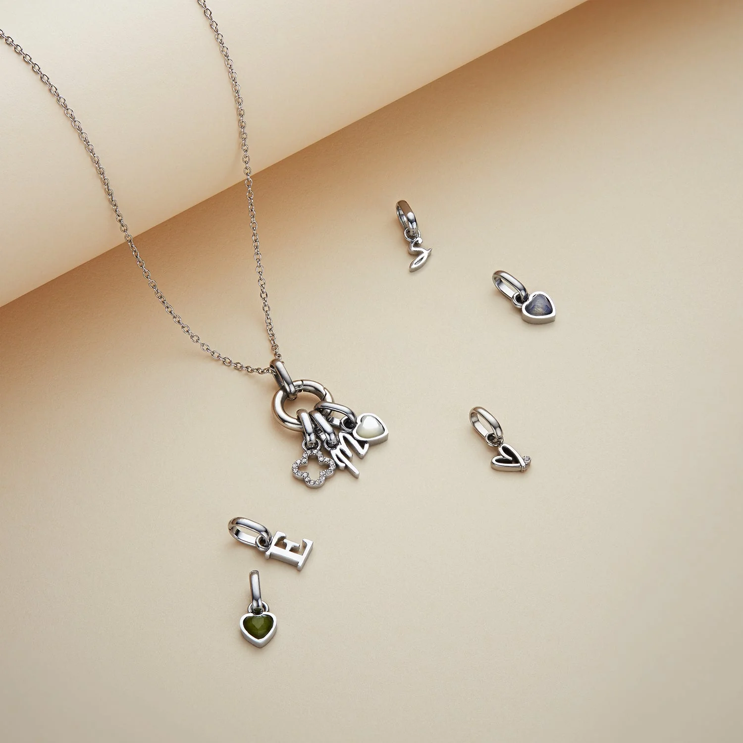 Stacey's Stories Multi Pendant Necklace (Silver)