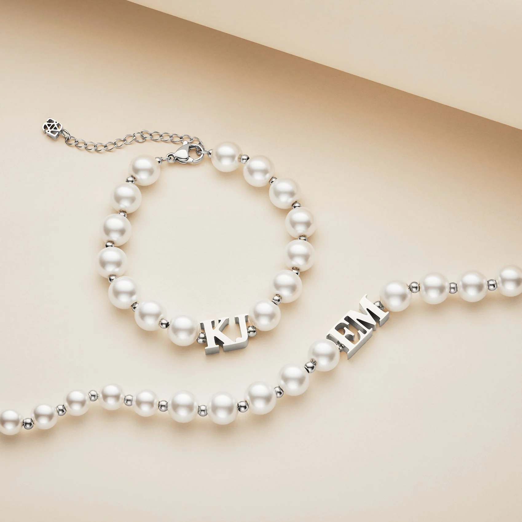 Lunar Pearl Initial Choker (Silver)