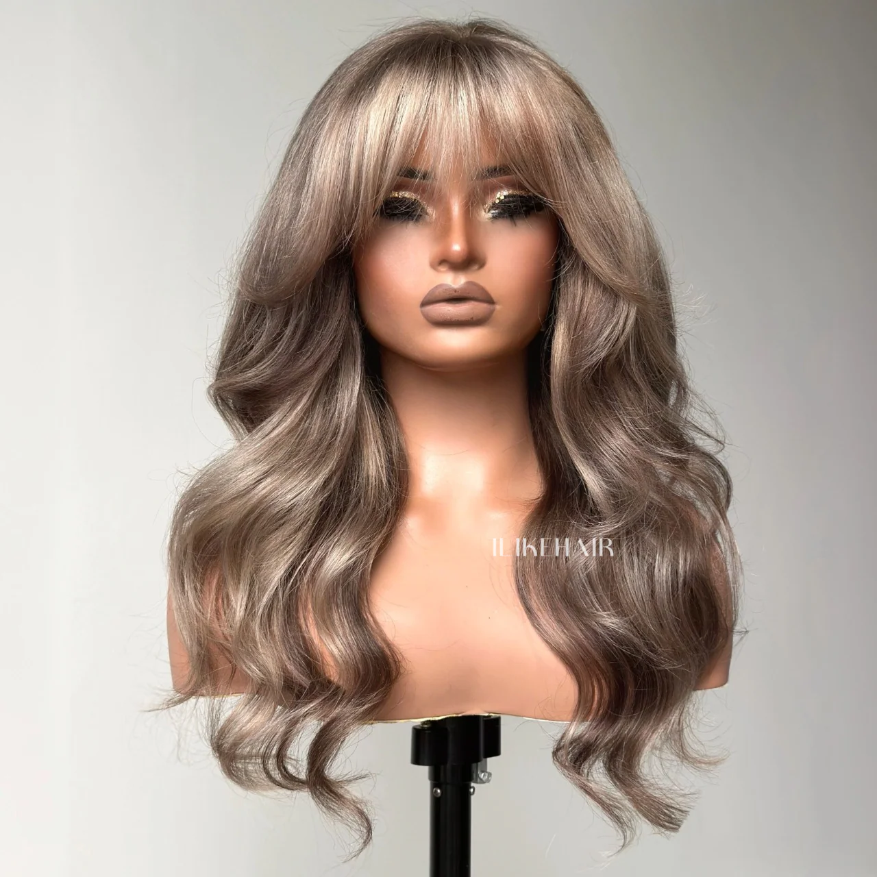 Ombre Ash Blonde With Brown Highlights Layered Cut Wavy Wig With Bang