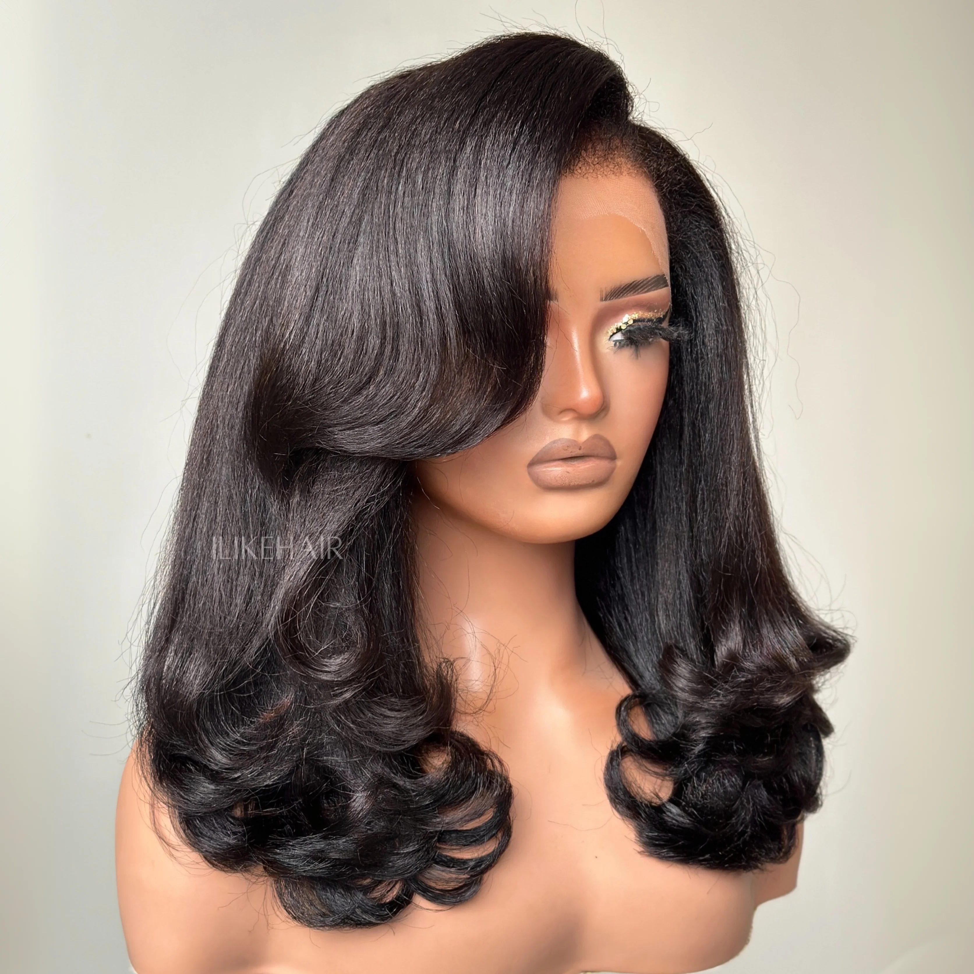 Trendy Layered Blowout Kinky Straight HD Lace Front Kinky Edges Wig