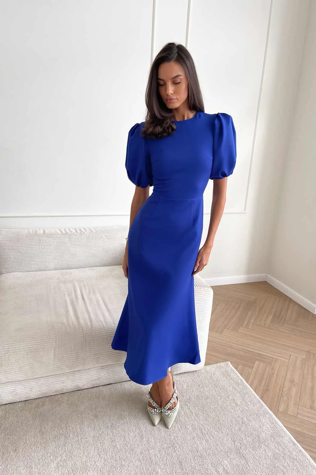 Godet Silhouette Puff Sleeve Midi Dress