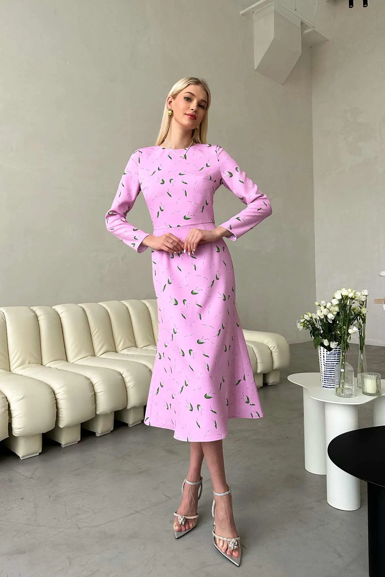 Godet Silhouette Long Sleeve Midi Dress