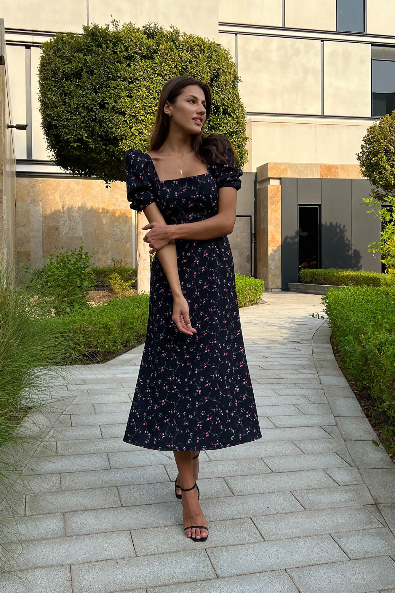 Godet Silhouette Square Neck Midi Dress