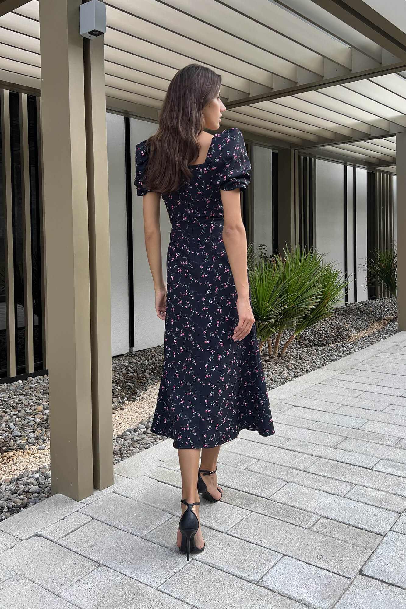 Godet Silhouette Square Neck Midi Dress