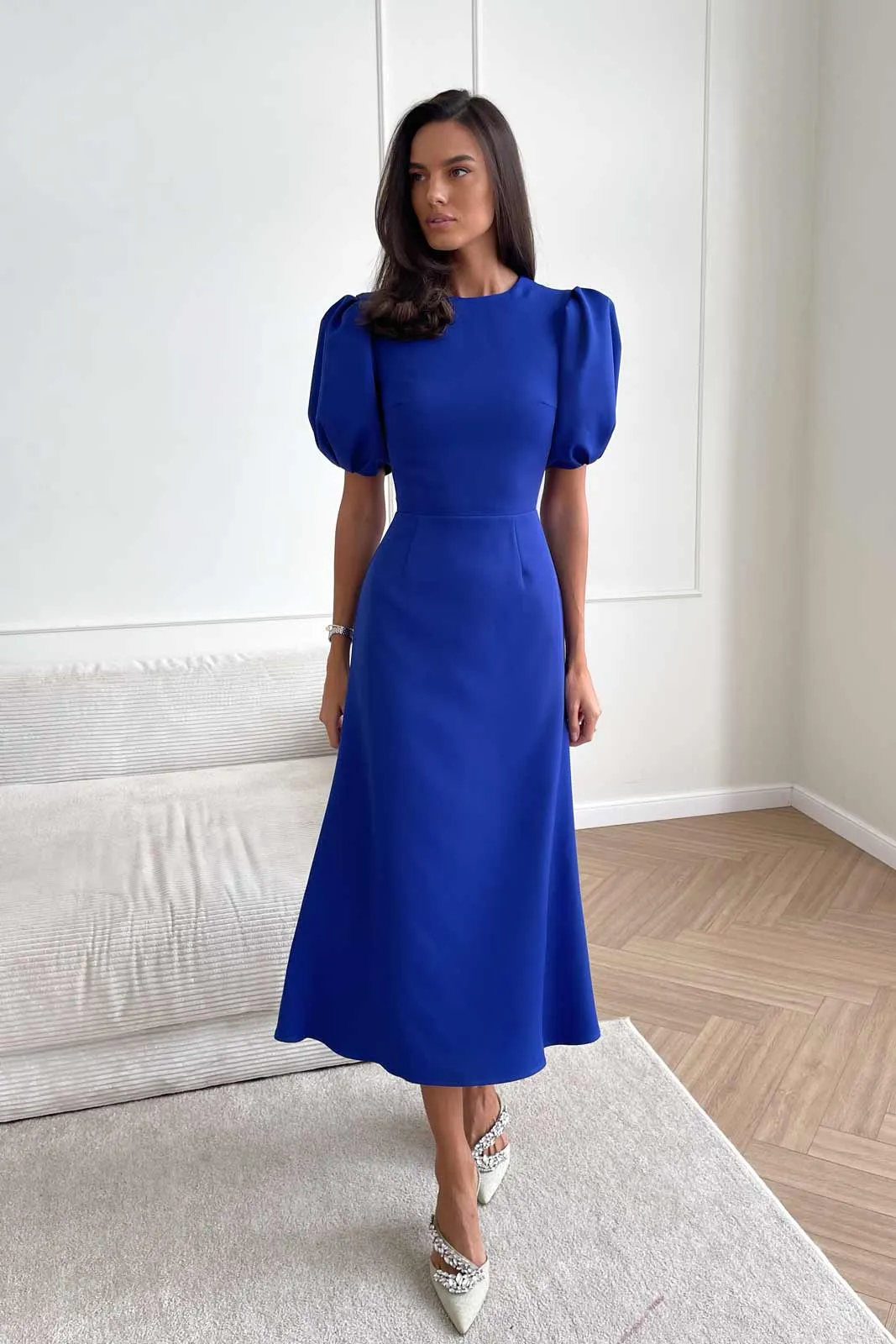 Godet Silhouette Puff Sleeve Midi Dress