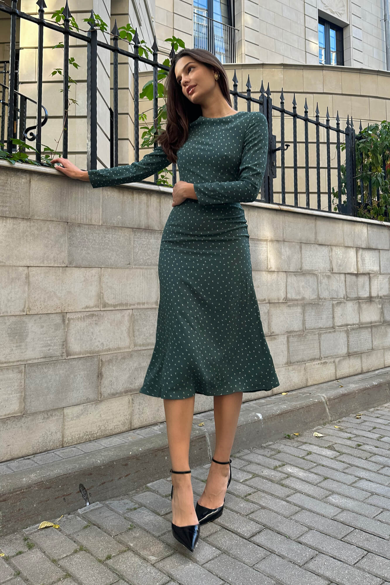 Godet Silhouette Long Sleeve Midi Dress