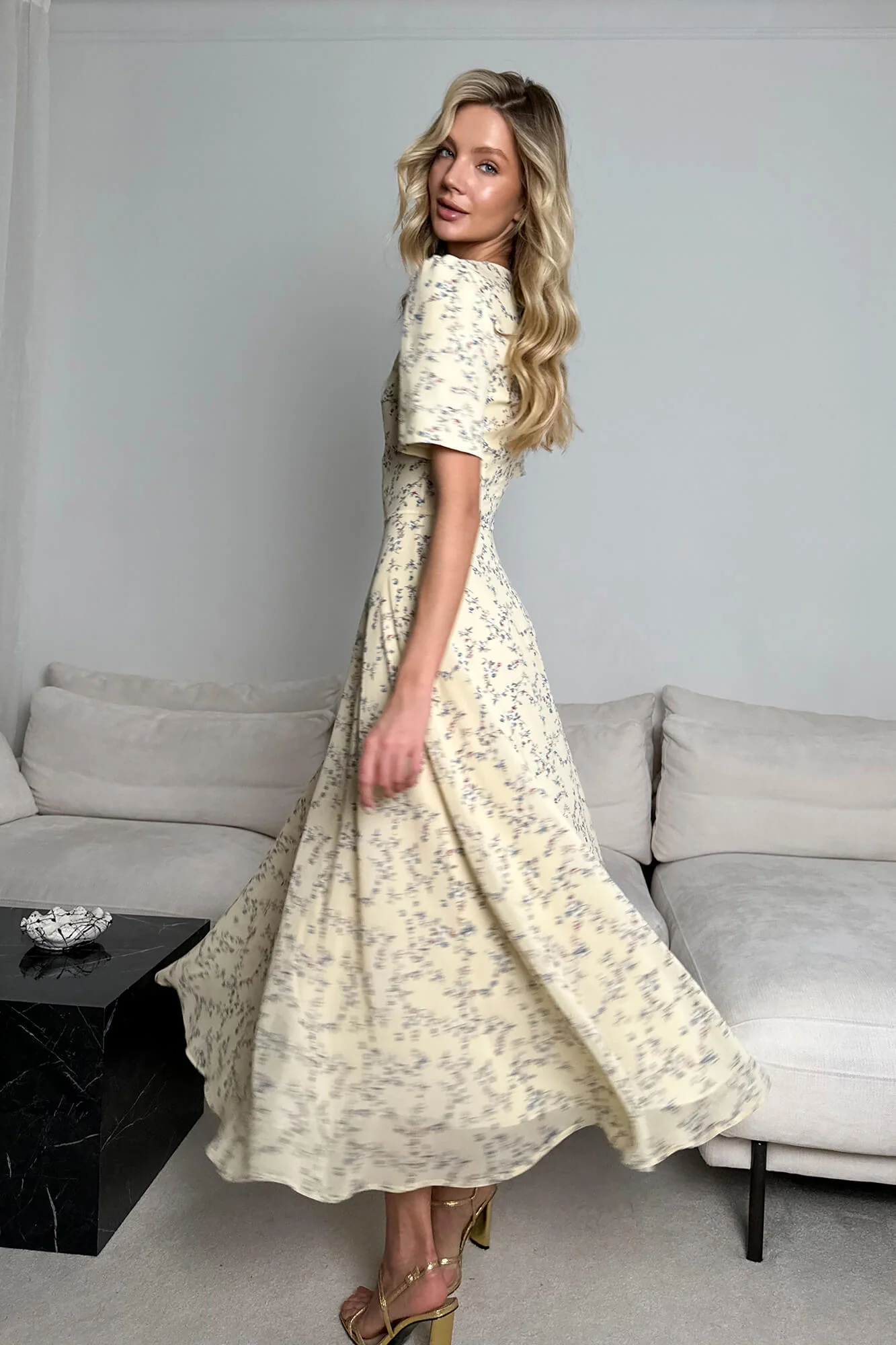 Short Sleeve Floral Midi Dress