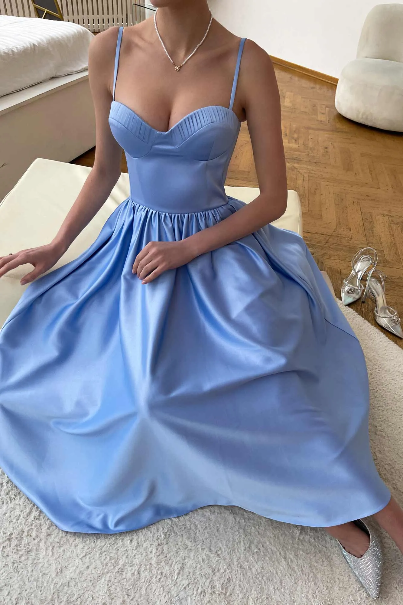 Bustier Pleated Bust Cups Midi Dress