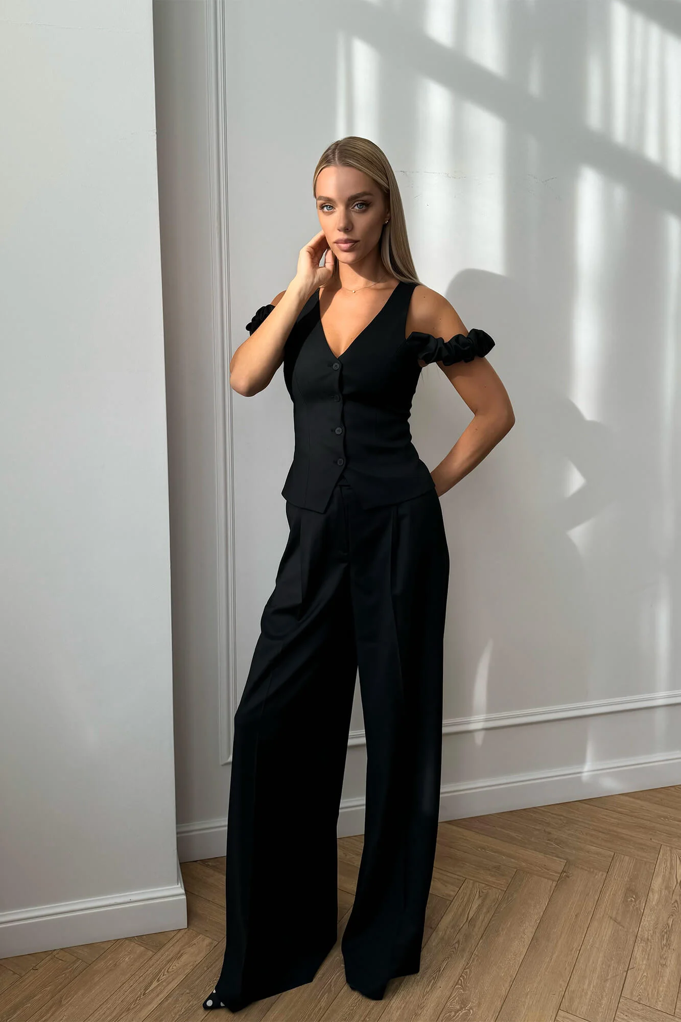 Pleated Wide Leg Trousers