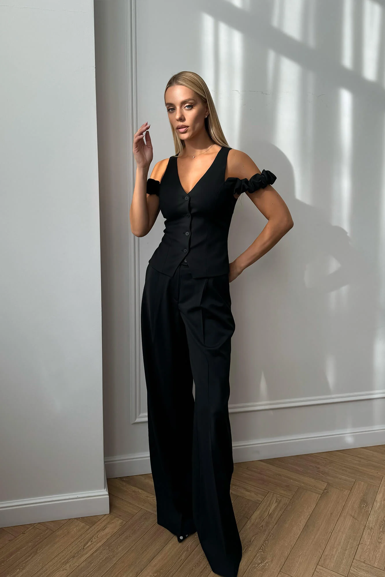 Pleated Wide Leg Trousers