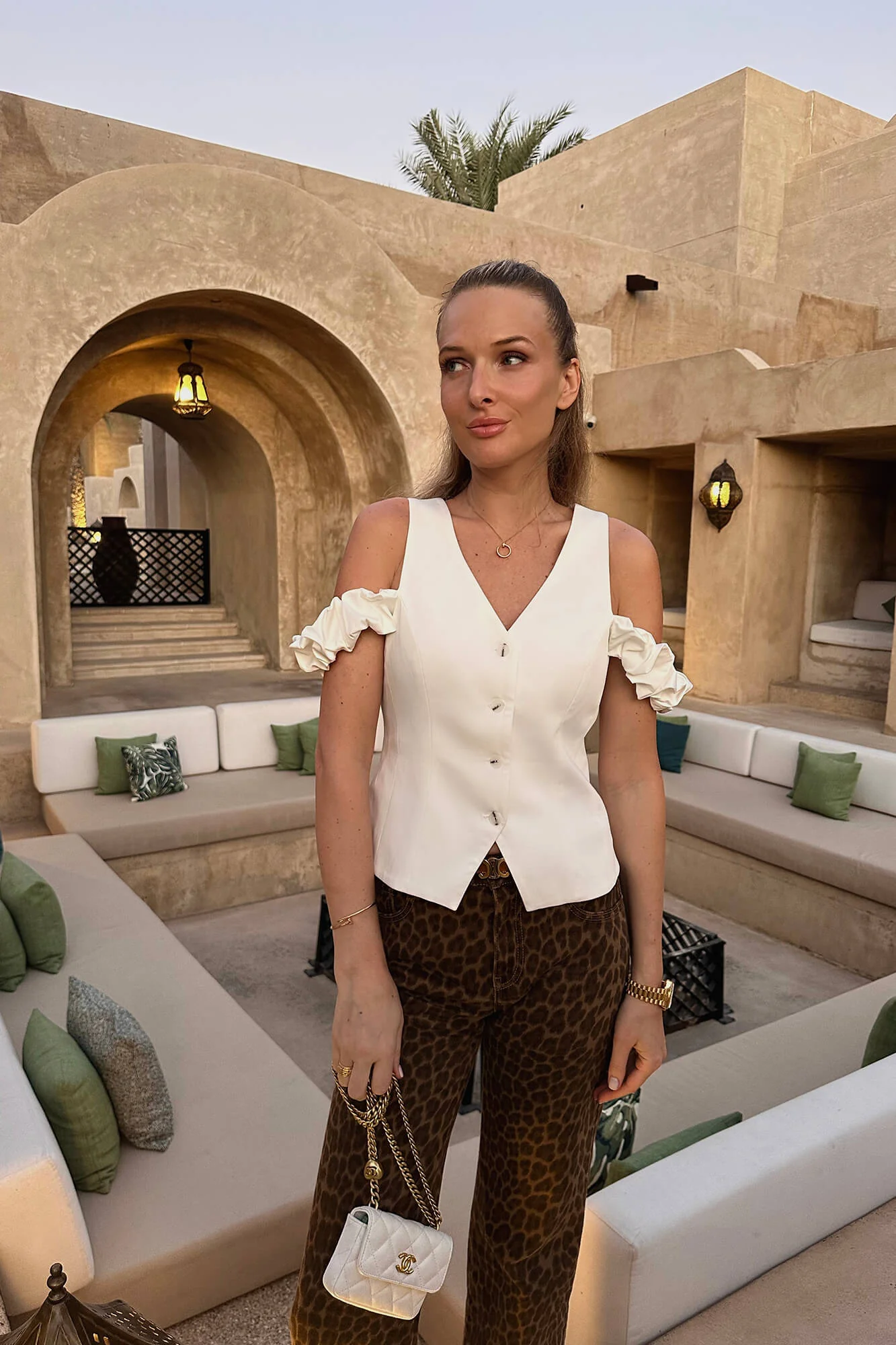 Decorated Shoulder Details Waistcoat Top