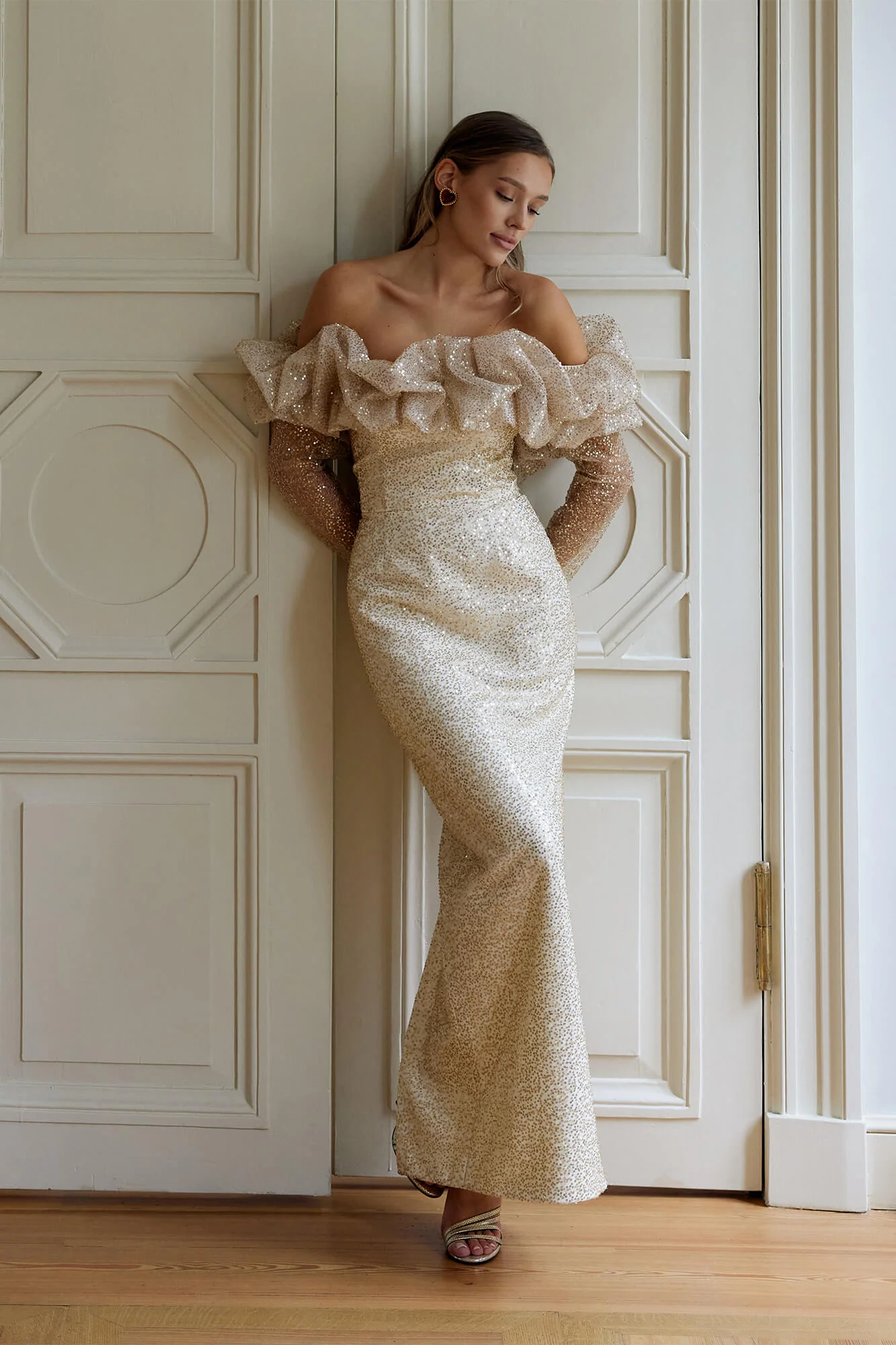 Meringue Long Sleeve Midi Dress
