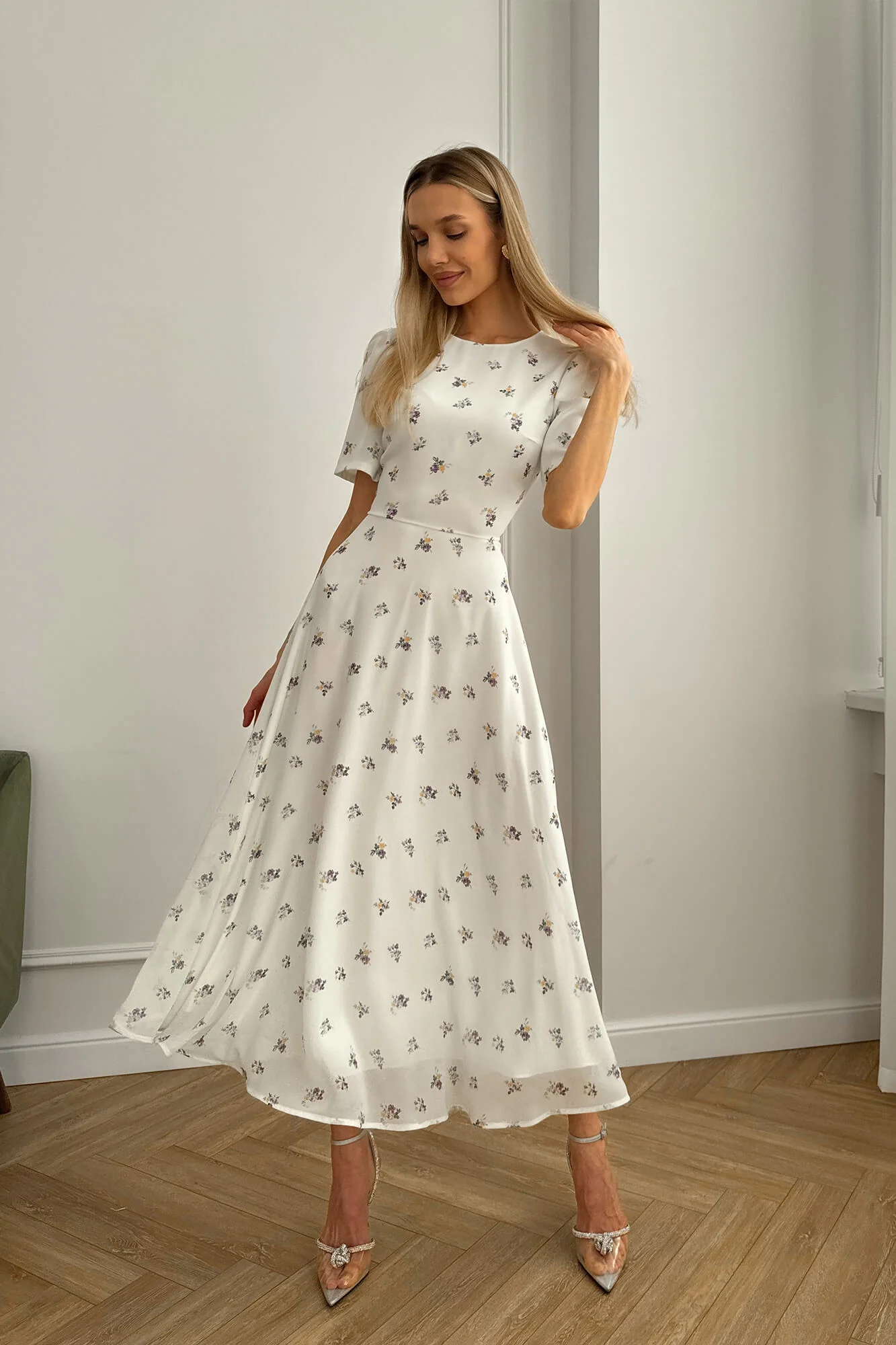 Short Sleeve Floral Midi Dress