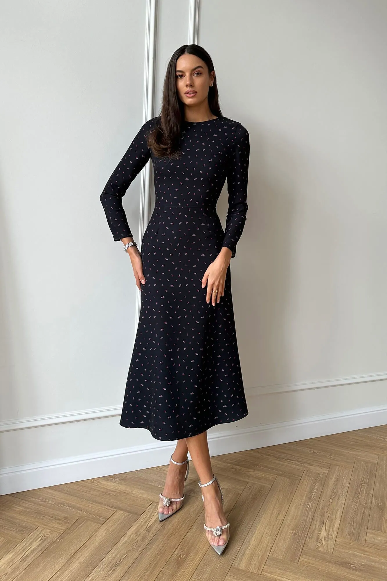 Godet Silhouette Long Sleeve Midi Dress