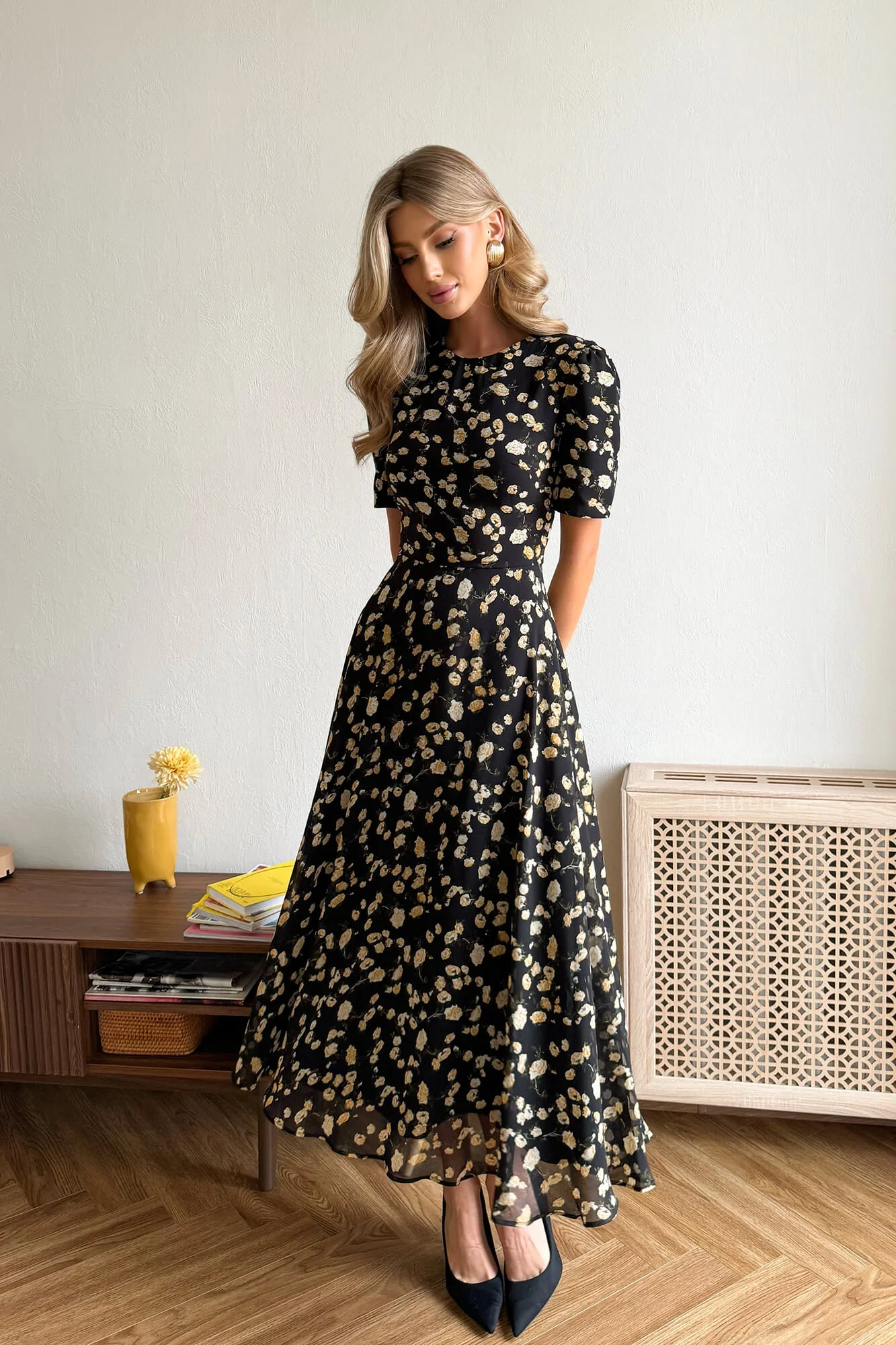 Short Sleeve Floral Midi Dress