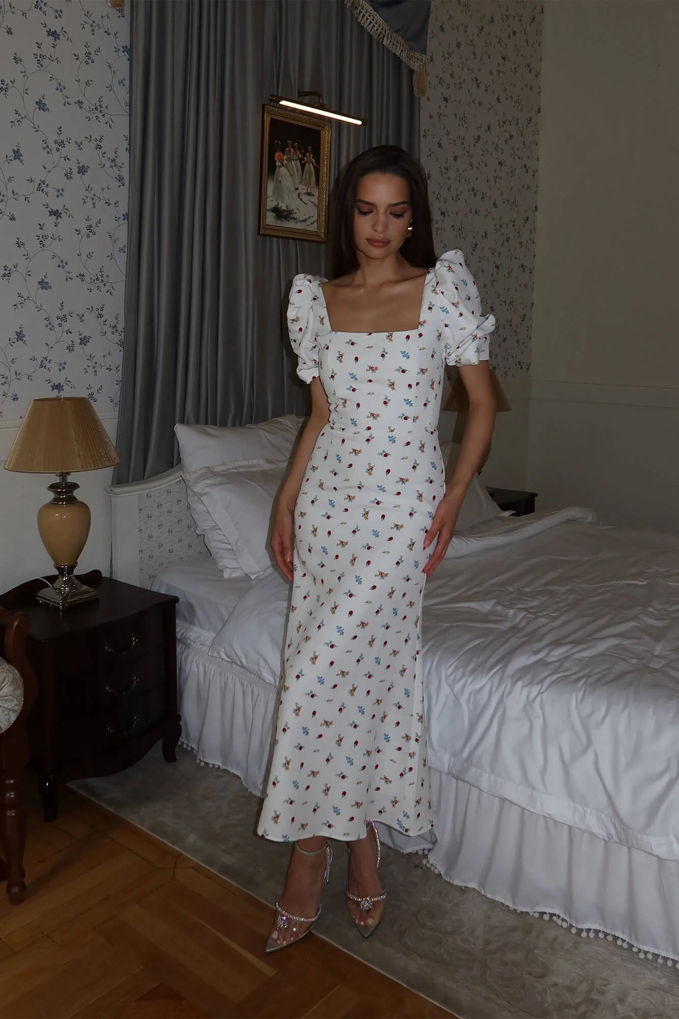 Godet Silhouette Square Neck Midi Dress