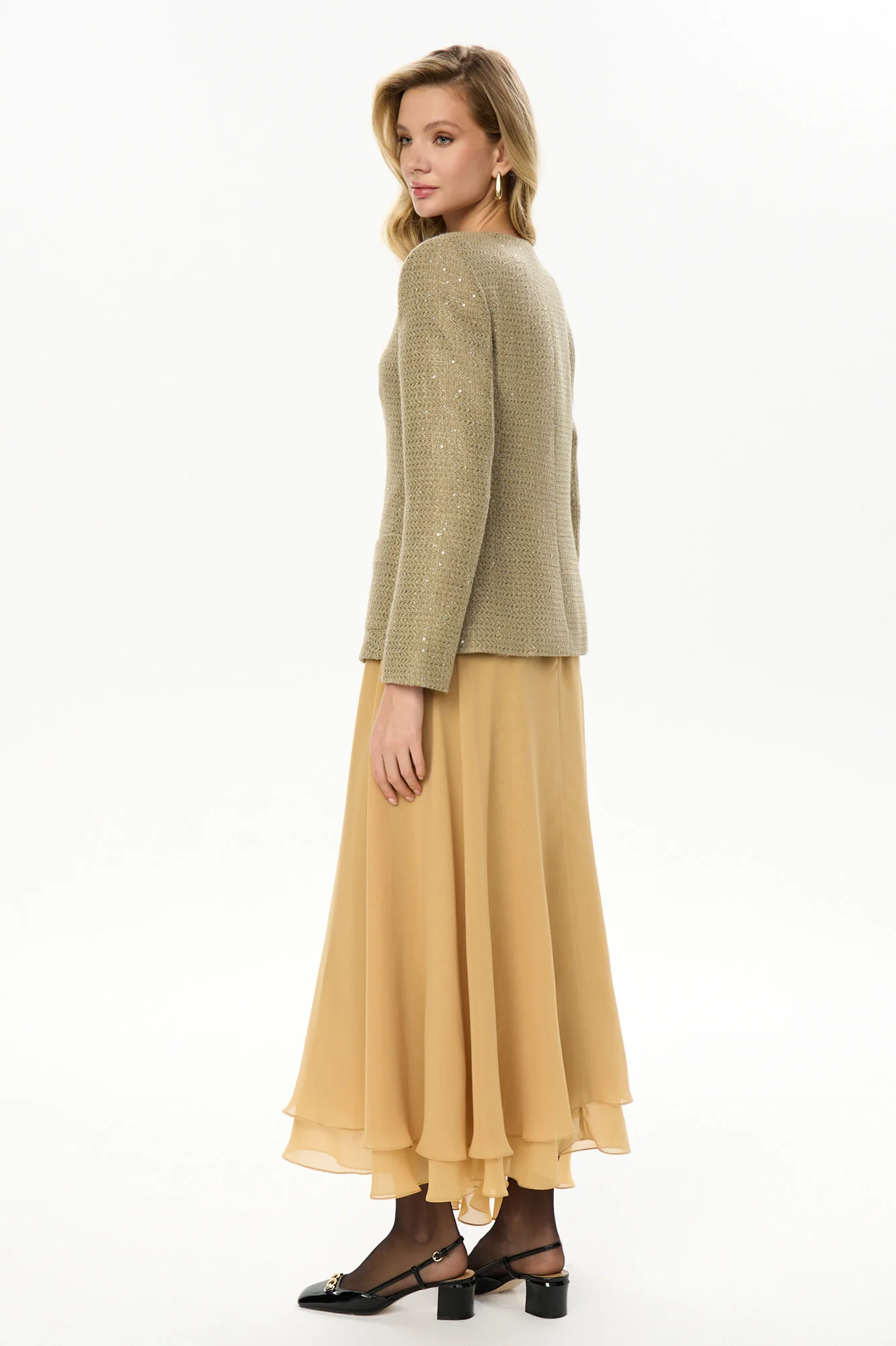 Single-Breasted Collarless Jacket